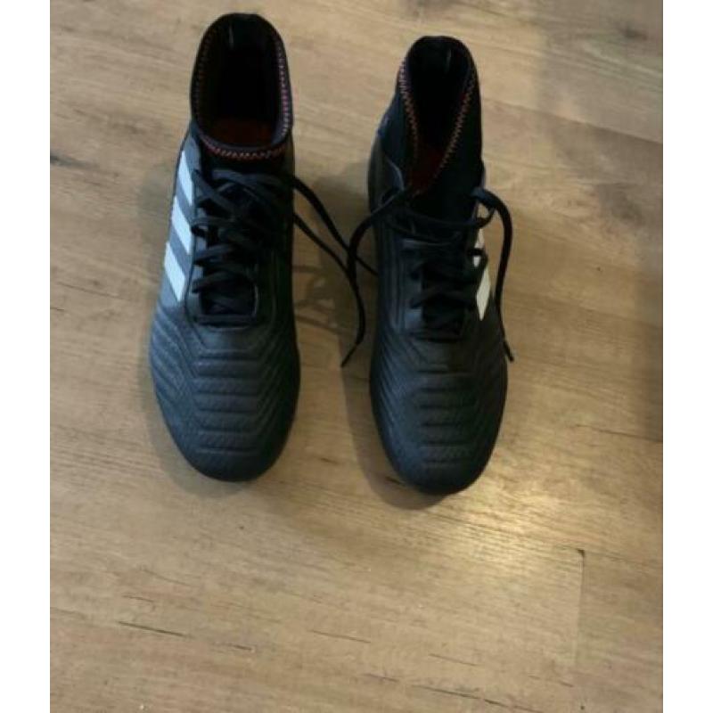 Adidas predator maat 46