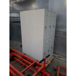 Locker voor kleding speelgoed gereedschap incl sleutels.