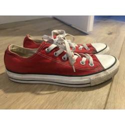 Rode all stars maat 39