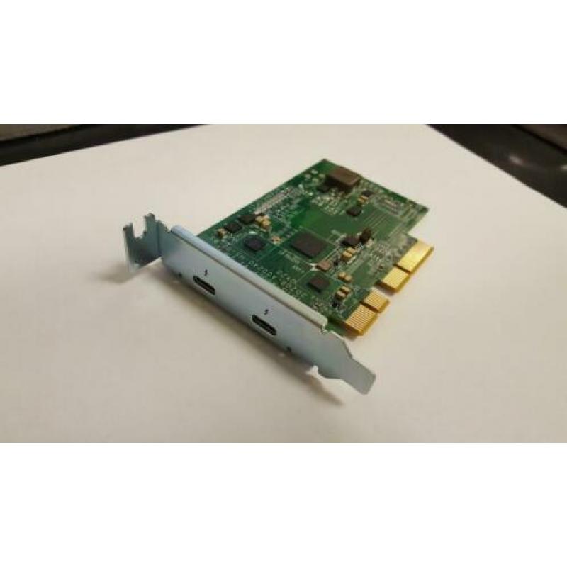 [Nieuwe QNAP Dual Port ThunderBolt 3 PCIe adapter + remote]