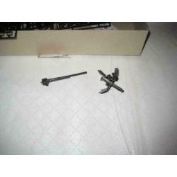 D-132,revell 1-35,nr,030030,bedford ql + 6pdr gun