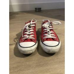 Rode all stars maat 39