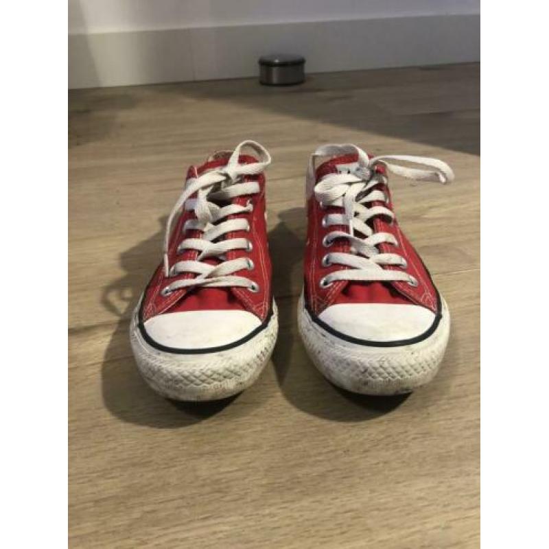 Rode all stars maat 39
