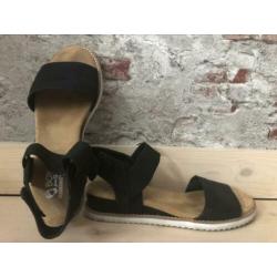 Diverse zomer schoenen.