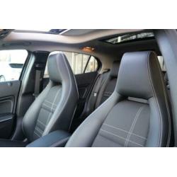 Mercedes-Benz GLA-Klasse 250 Prestige Panoramadak Stoelverwa