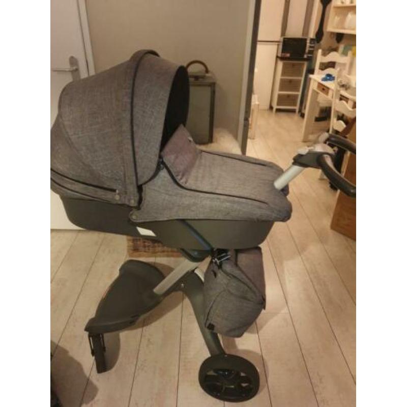 Stokke Xplory V5 black melange