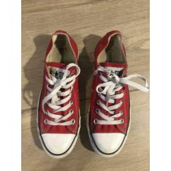 Rode all stars maat 39