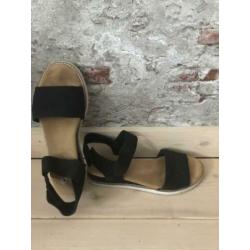 Diverse zomer schoenen.