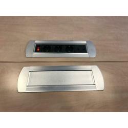 Vergadertafel Esdoorn 5,2 x 1,6m incl. stopcontacten
