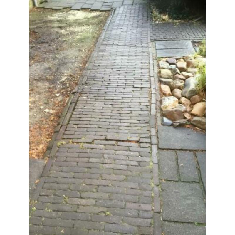 Waaltjes en tegels