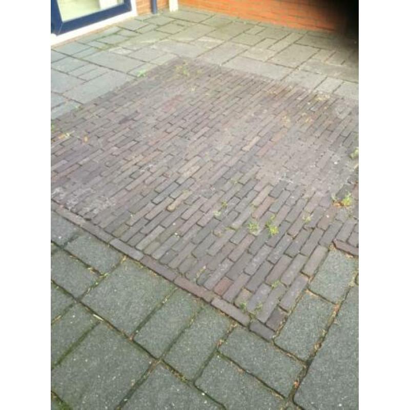 Waaltjes en tegels