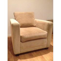 2 fauteuils/stoelen, ook los te koop 50 euro per stuk