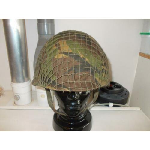 Nederlandse M53 binnen+buitenhelm jaren 80/90
