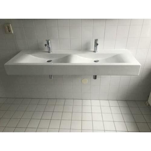 Sanitair