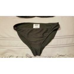 bikini maat m