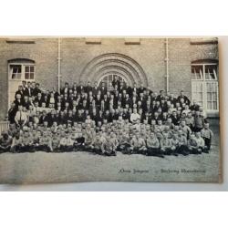HOENDERLOO "ONZE JONGENS" Stichting Hoenderloo.