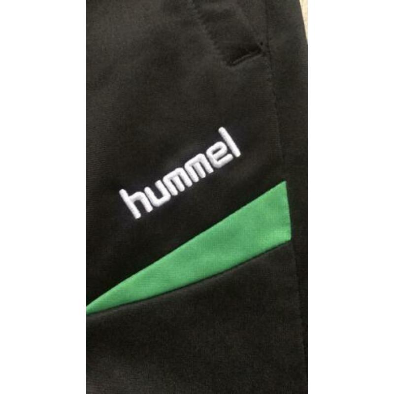 Hummel trainingsbroek maat 164