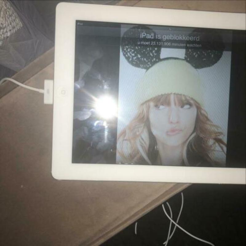 Ipad 16 gb grijs