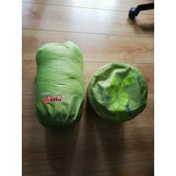 2 Quechua S10 junior slaapzakken