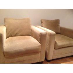 2 fauteuils/stoelen, ook los te koop 50 euro per stuk