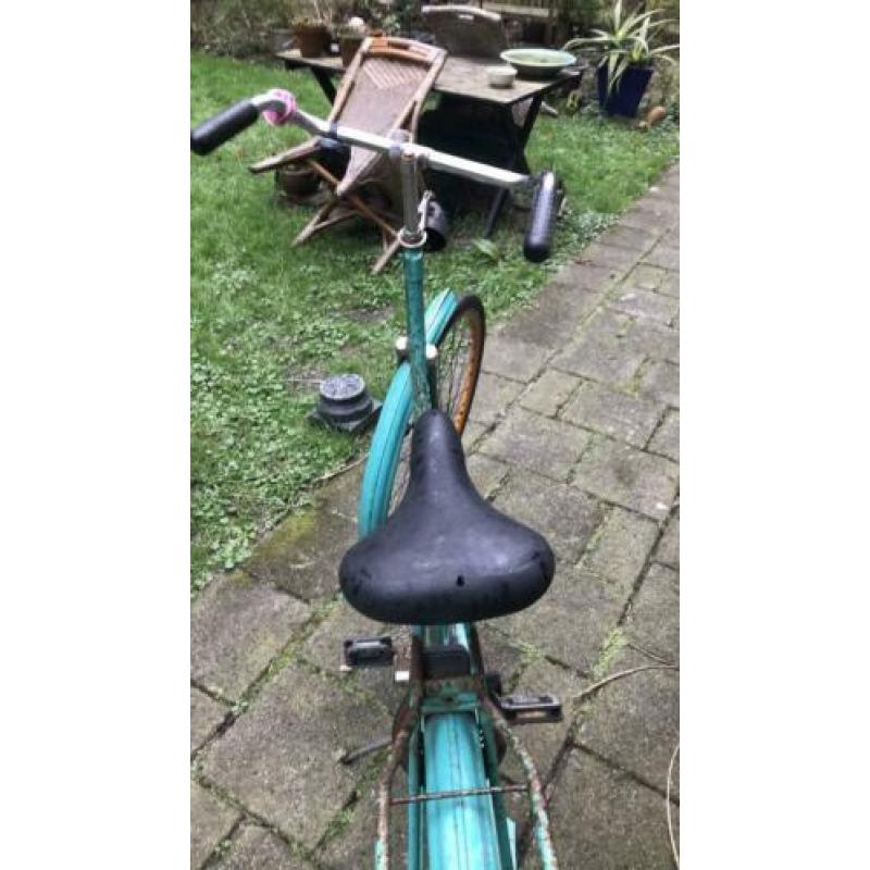 Omafiets. Westerpark Amsterdam rijd lekker