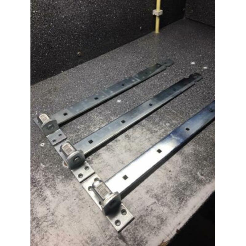 Poort scharnier 50 cm , 3x. Nieuw