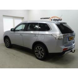 Mitsubishi Outlander 2.0 PHEV Executive Edition X-Line TREKH