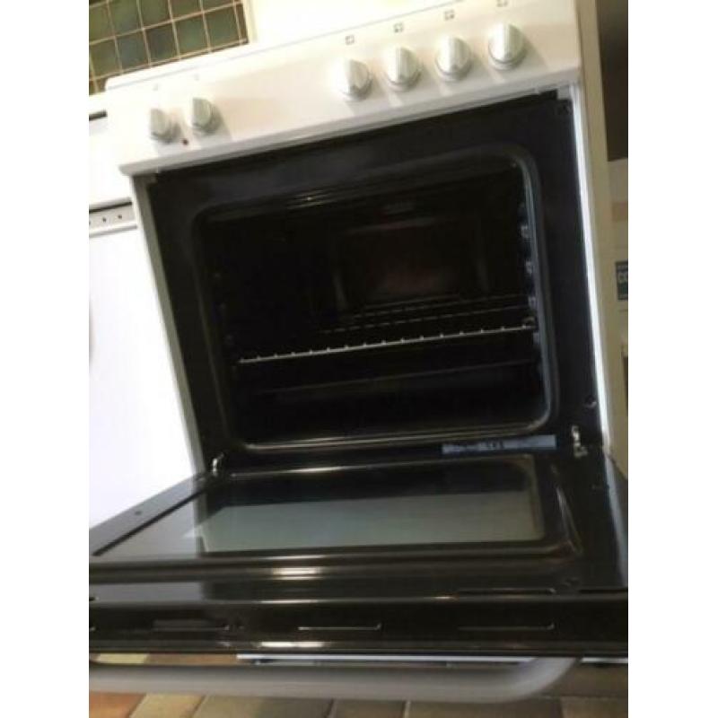 fornuis, vrijstaand/gaskookplaat met elektrische oven/grill