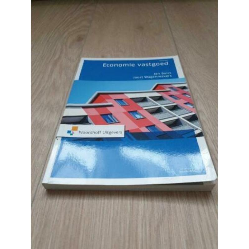 Economie Vastgoed, 9789001795733, Buist & Wagenmakers, zgan