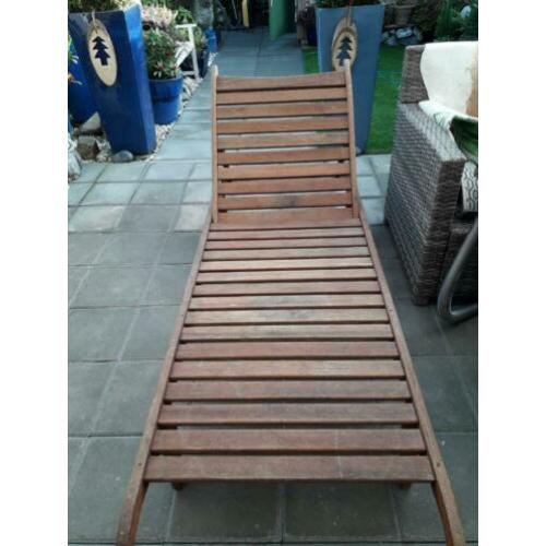 Ligbed hout / teak