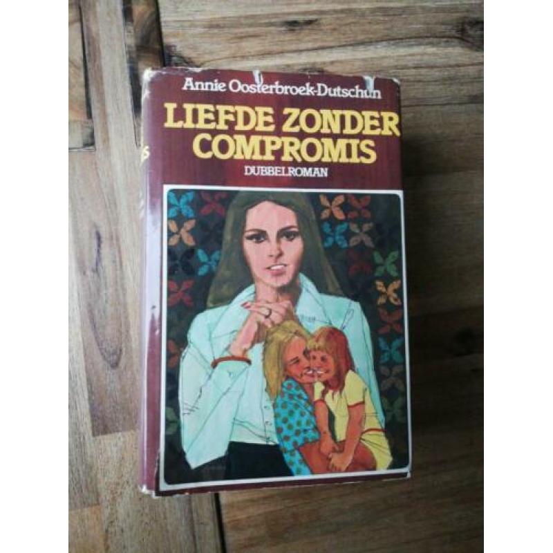 Verschillende romans van 1 schrijver 20 boeken voor 25 euro