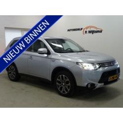 Mitsubishi Outlander 2.0 PHEV Executive Edition X-Line TREKH