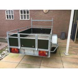Nette aanhangwagen