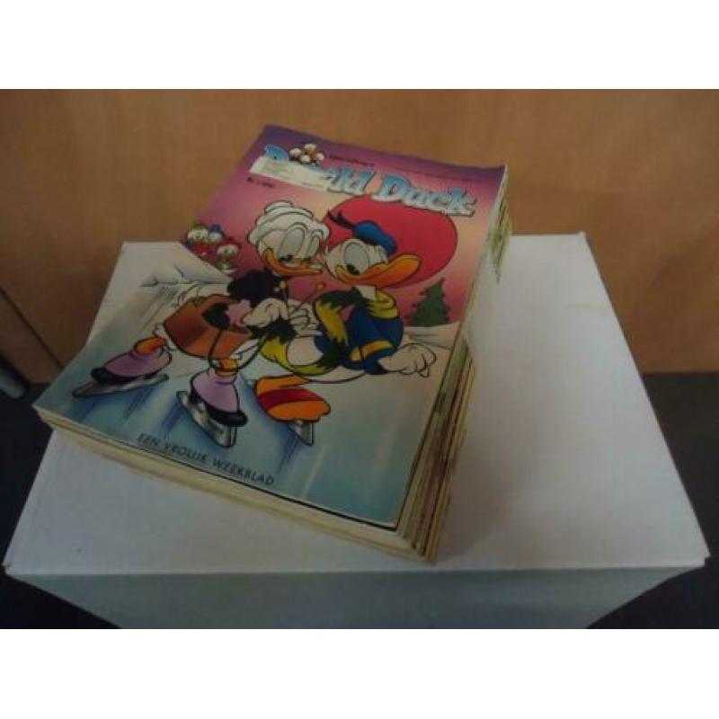 Veel nette jaargangen Donald Duck vanaf € 13,00 p/jaargang.