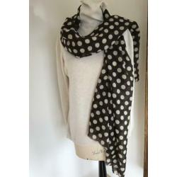 Silver wollen shawl