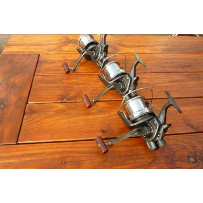 3x Daiwa Infinity X 5000 BR BaitRunner karper molens