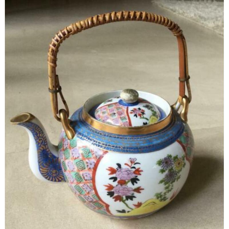 Gold Imari oude theepot in goede gebruikte staat gestempelde