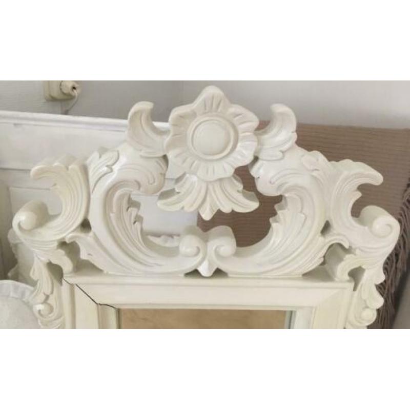 Roomkleurige spiegel (brocant, barok)