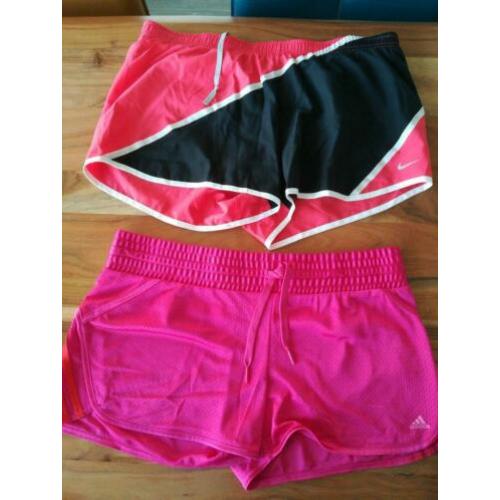 Nike en adidas hardloopbroekje maat L