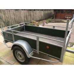 Nette aanhangwagen