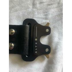 Alyx studios belt a cold wall off white riem