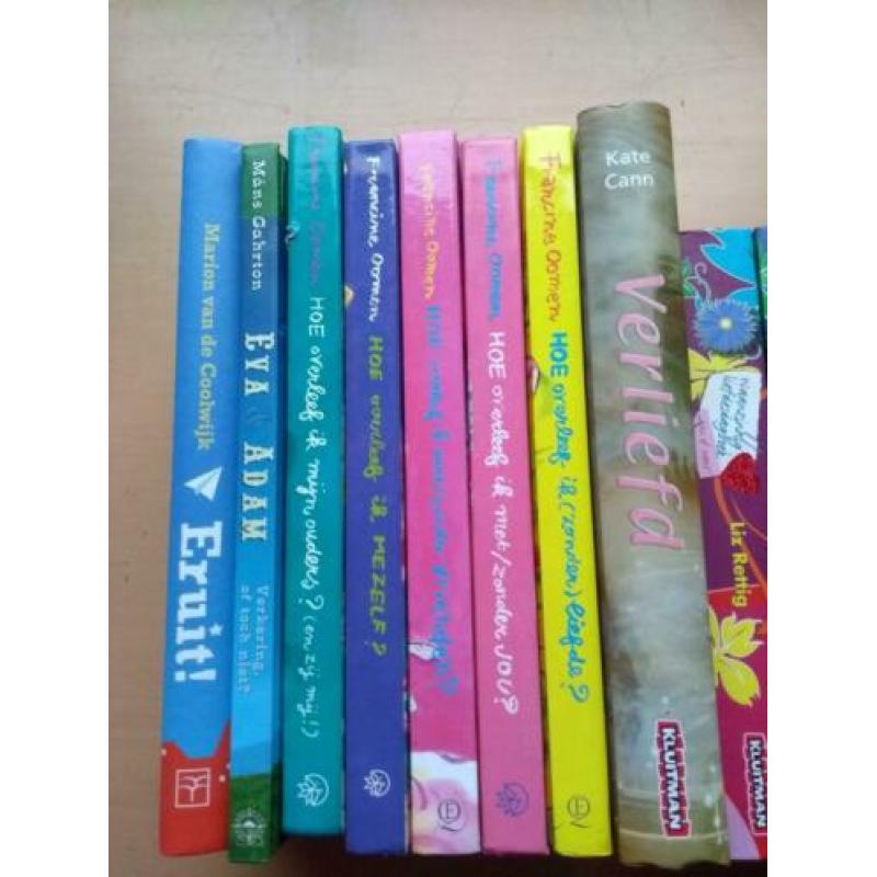 pakket stapel partij boeken meidenboeken
