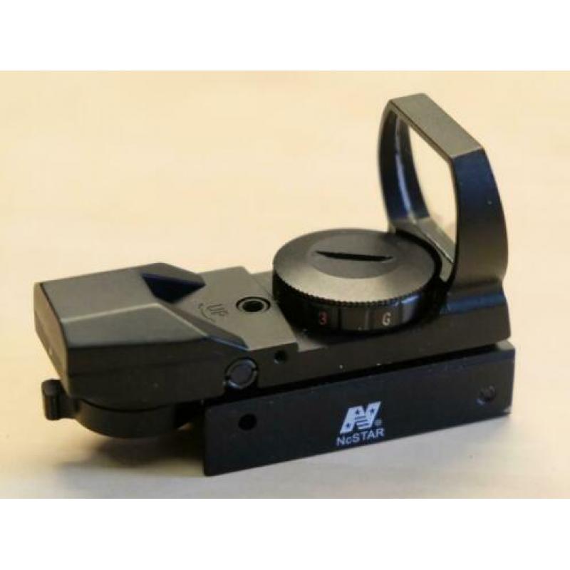 NCSTAR Red Dot reflex sight paintball airsoft