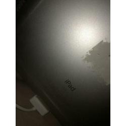 Ipad 16 gb grijs