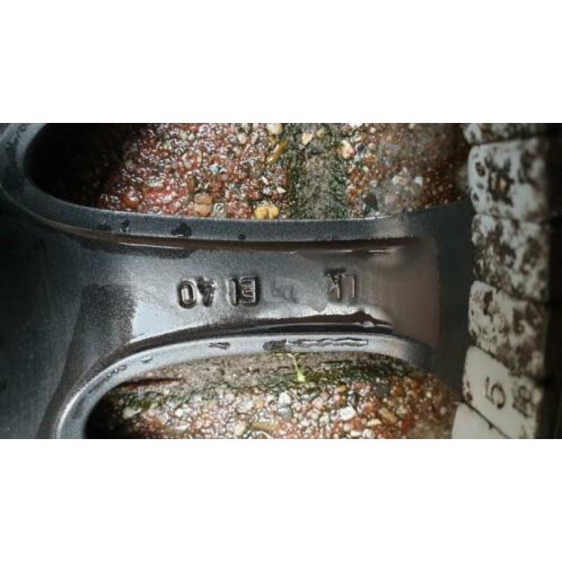Borbet Velgen Renault grijs zwart banden 195/65-15