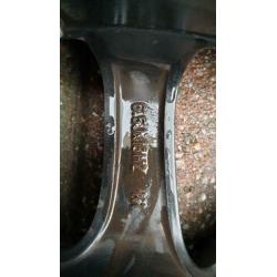 Borbet Velgen Renault grijs zwart banden 195/65-15