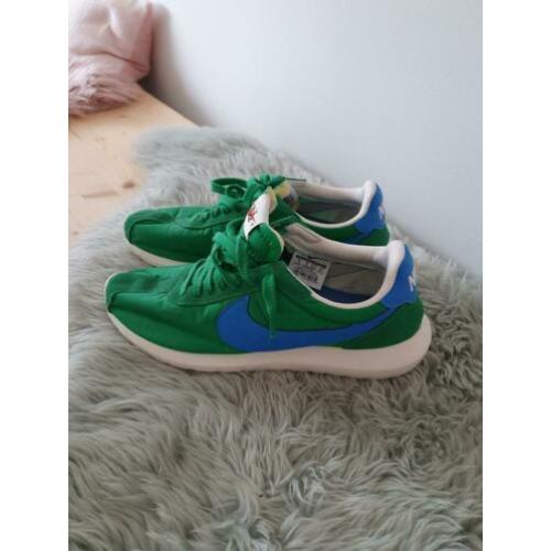 Nike cortez groen met blauw maat 42,5