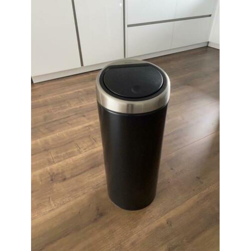 Te koop: zgan Brabantia prullenbak 30 L