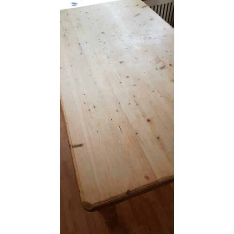 Mooie massief grenen eettafel