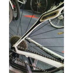 Zeer mooie carbon racefiets